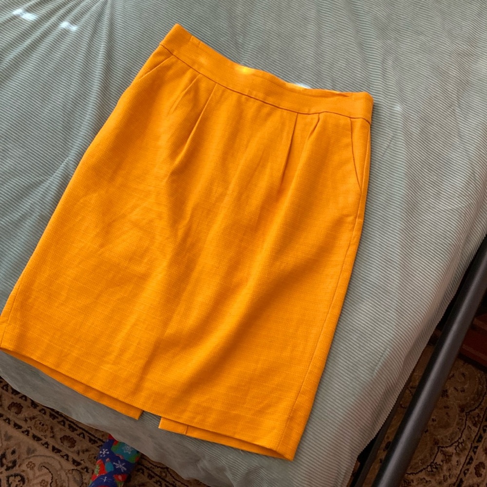 Banana Republic pencil skirt